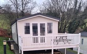 Seaside View Caravan In Polperro